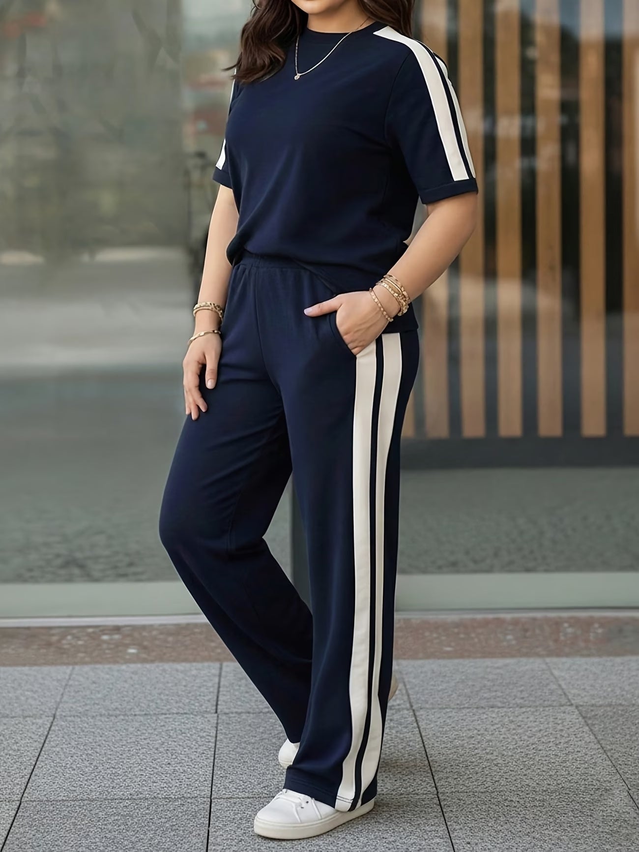 Women's Elegant Colorblock Two-Piece Lounge Set