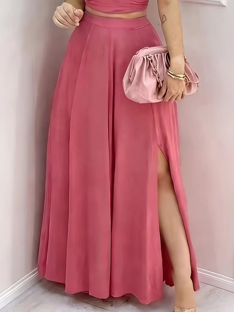 Elegant Halter Neck Co-Ord Skirt Set – Backless Crop Top & High-Slit Maxi Skirt