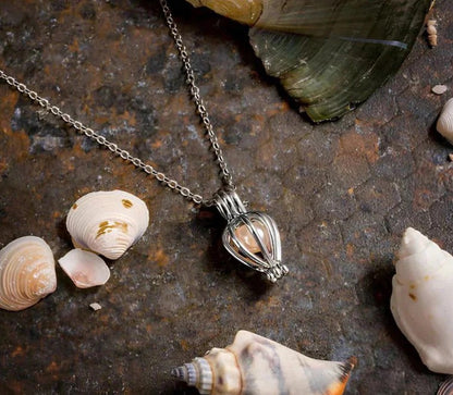 💖 OceanGlow Seashell Necklace Gift Set