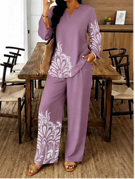 Vintage Paisley Co-Ord Set – V-Neck Blouse & Wide-Leg Pants for Effortless Everyday Style