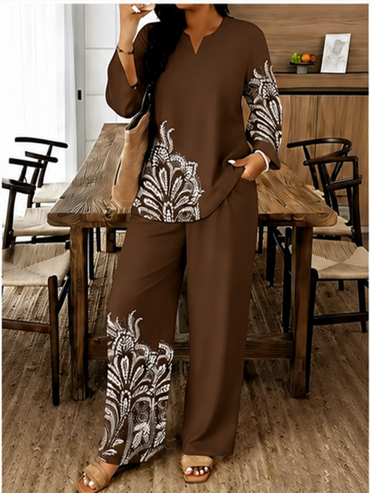 Vintage Paisley Co-Ord Set – V-Neck Blouse & Wide-Leg Pants for Effortless Everyday Style
